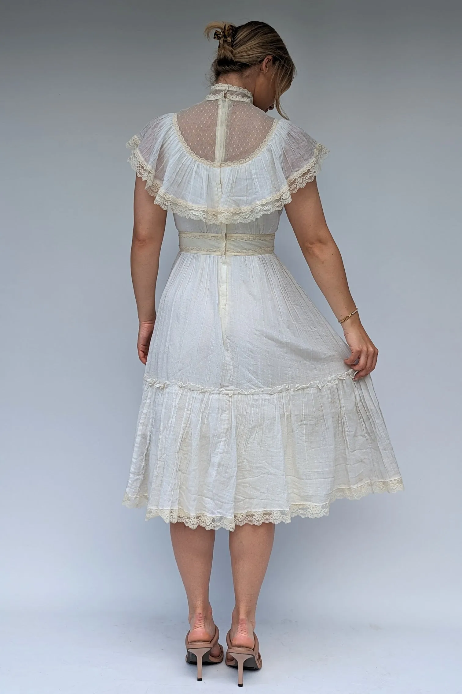 70s High Collared Victorian Style Dress