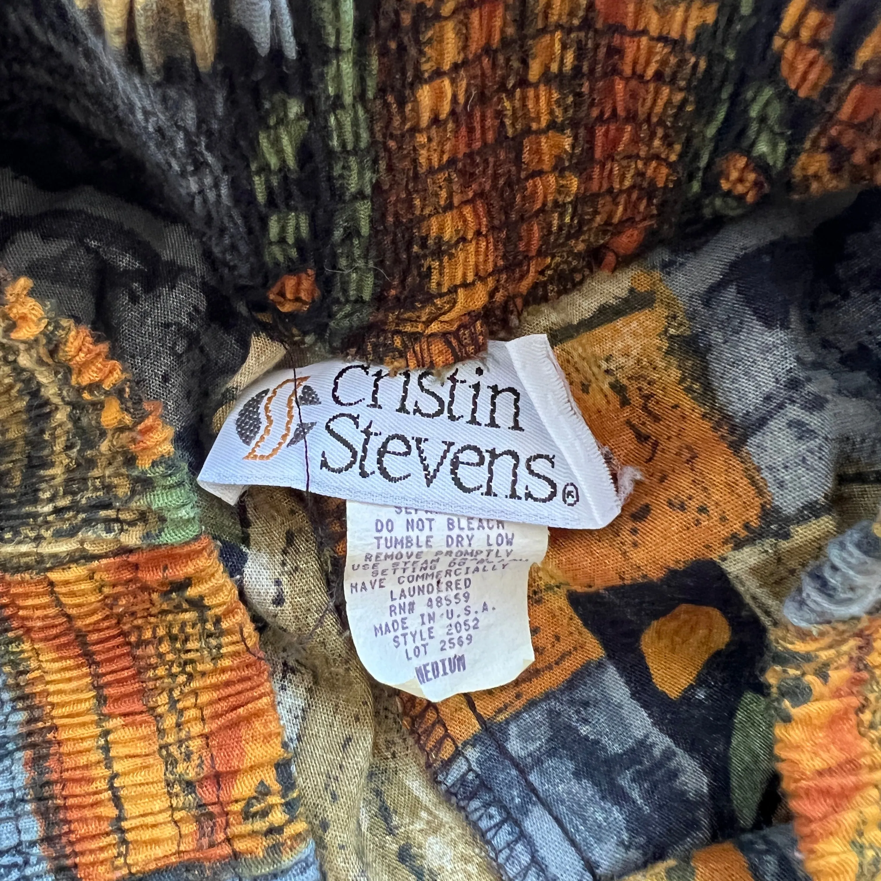 90s printed relaxed shorts