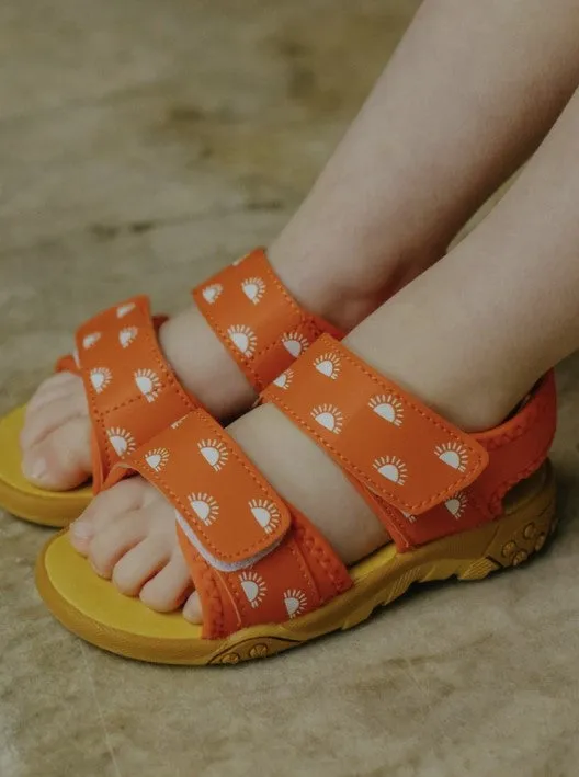 Colour Changing Sandals