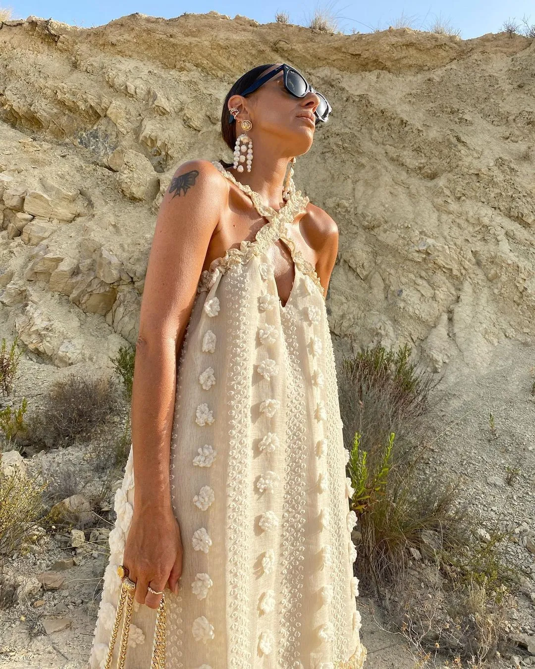 Fashion Hanging Neck Three-dimensional Flower Mop Cake Dress