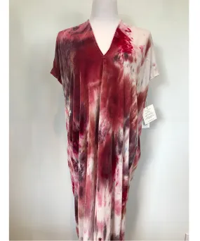 Louna Dress in Cranberry Velvet