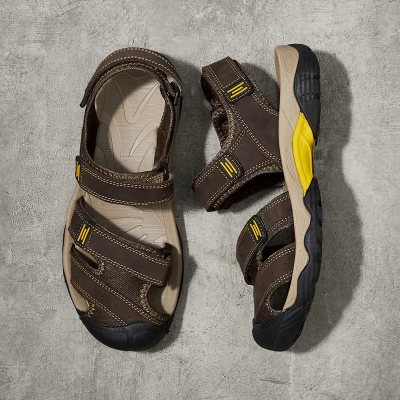 Stylish Tactical Leather Men's Closed Toe Sandals with Adjustable Velcro - SF1102