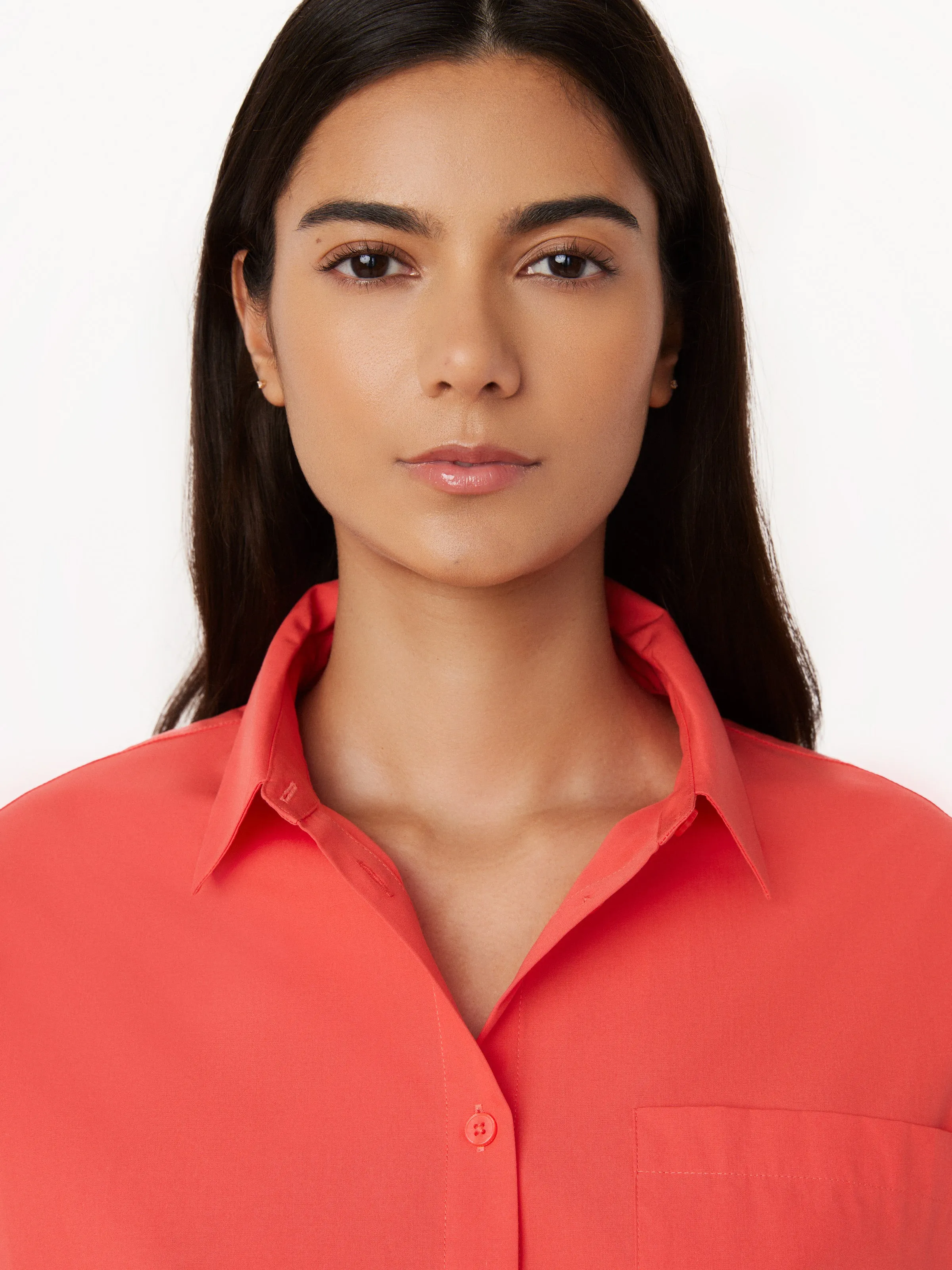 The Relaxed Poplin Shirt in Vibrant Red